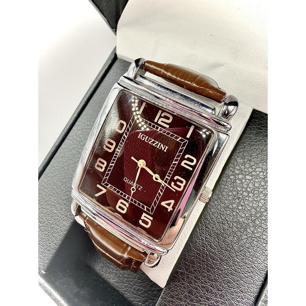 Iguzzini NEW Women's Quartz Rectangle Analog Watch Silver Black Dial 34.1mm